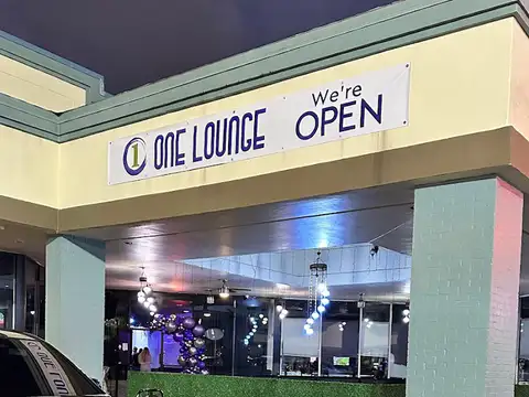 One Lounge