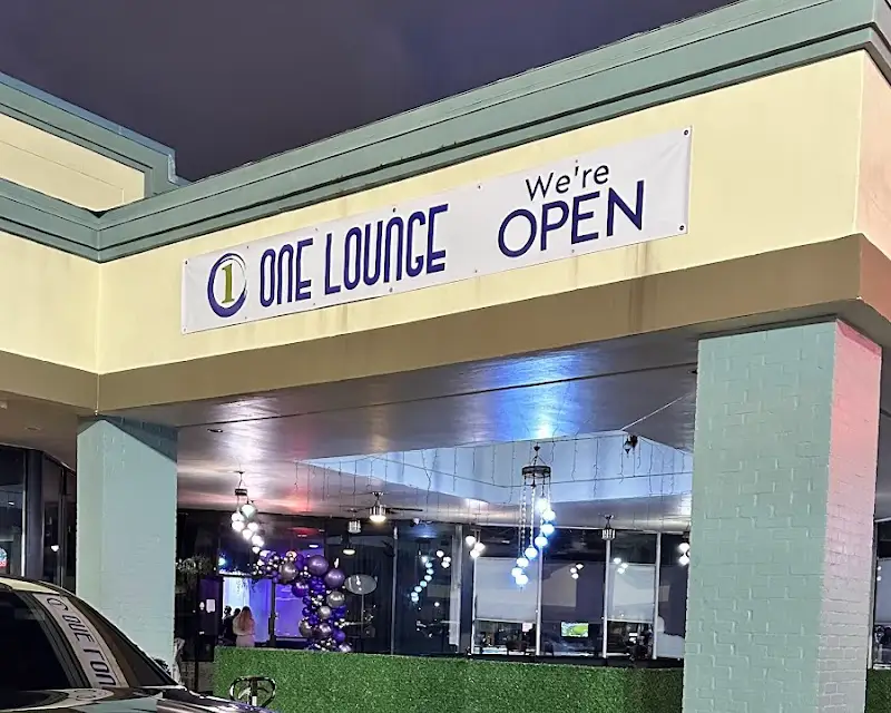 One Lounge