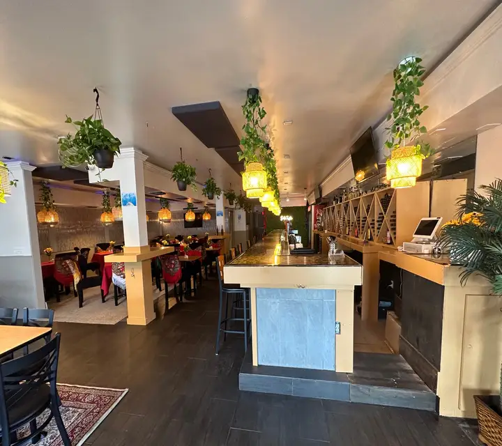 Nene's Restaurant & Bar